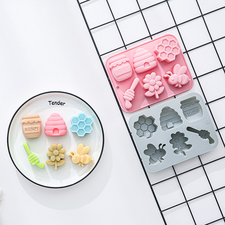 Molde de silicone com tema de  - Bunny Cake Mold avaliação e preço